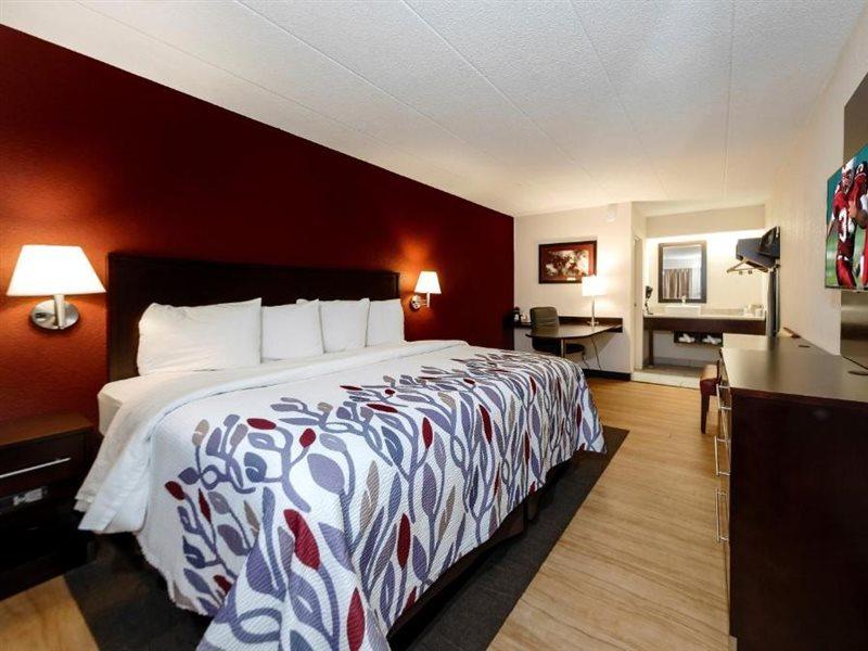 Red Roof Inn Lansing East - Msu Екстериор снимка