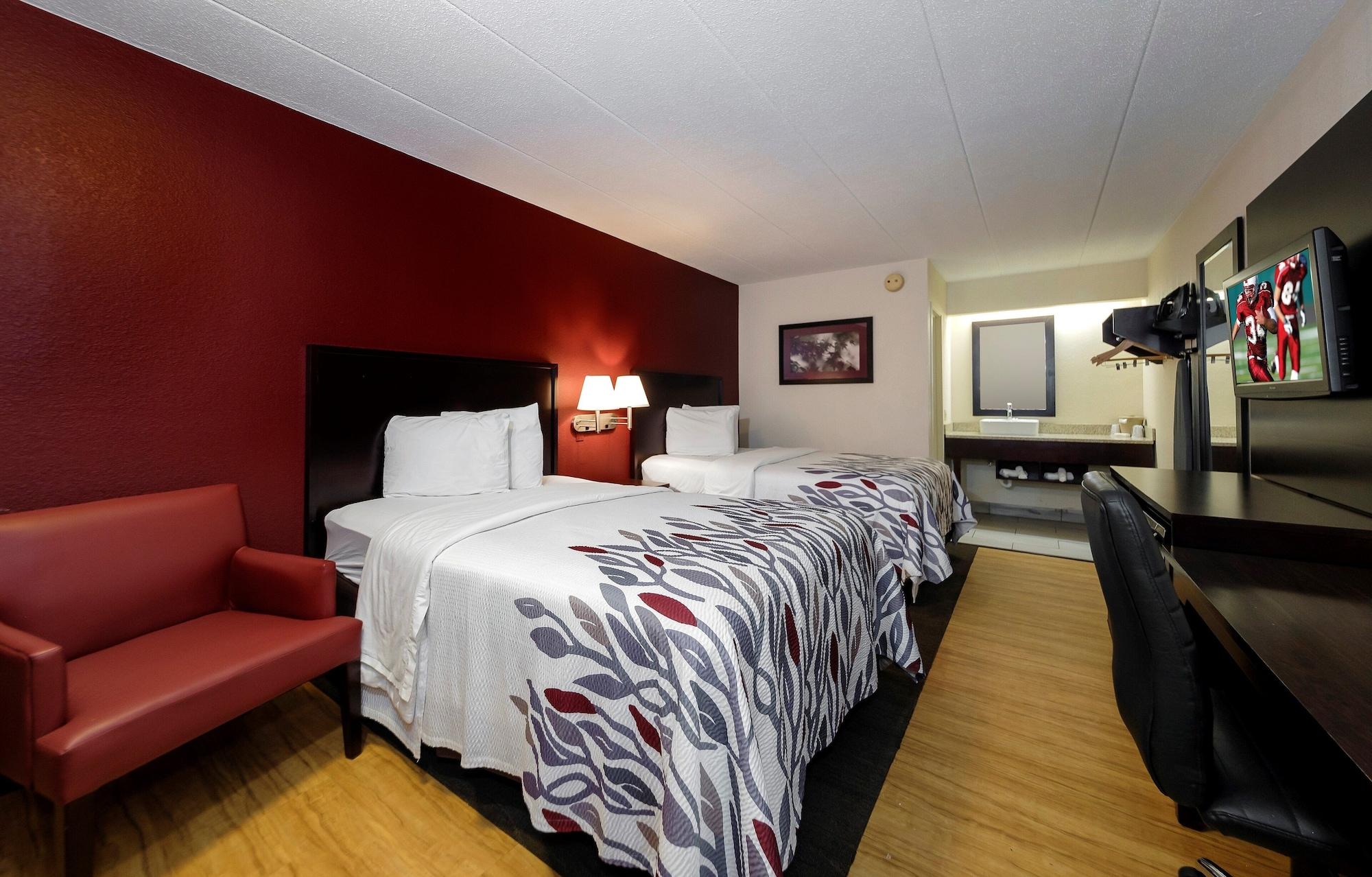 Red Roof Inn Lansing East - Msu Екстериор снимка