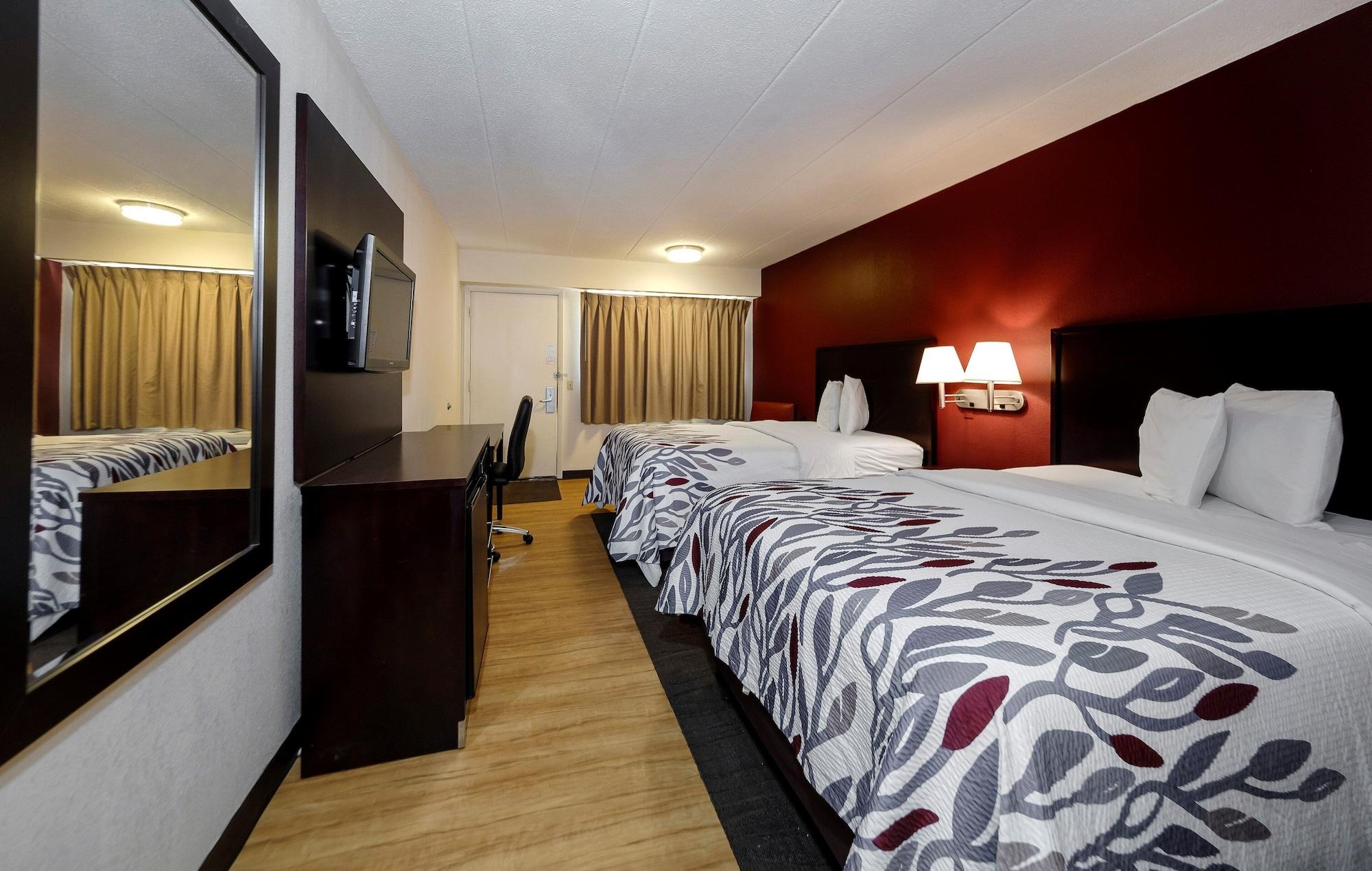 Red Roof Inn Lansing East - Msu Екстериор снимка