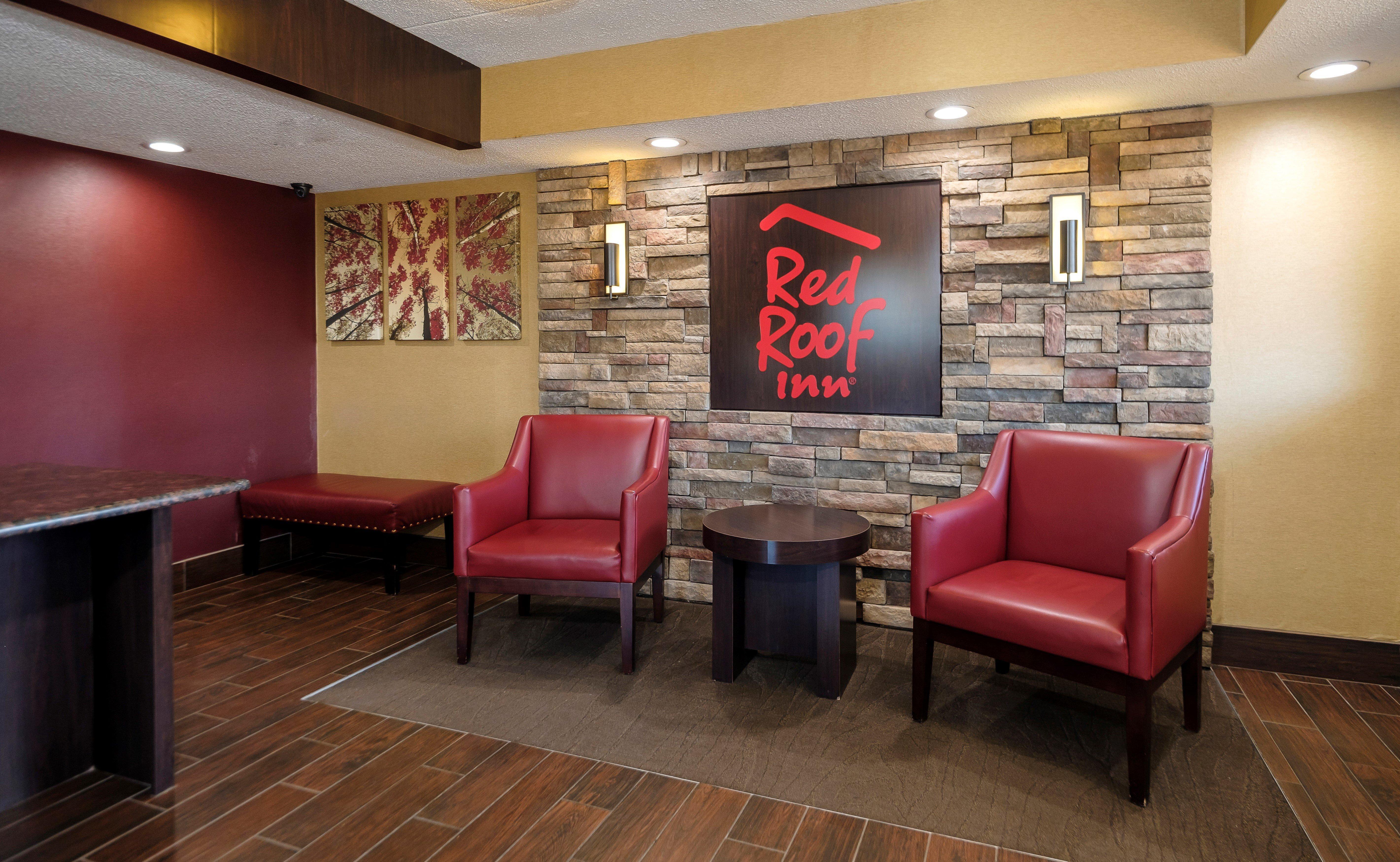Red Roof Inn Lansing East - Msu Екстериор снимка