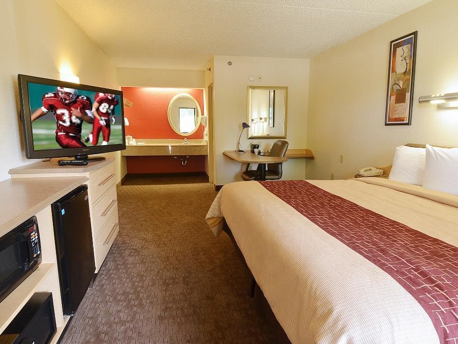 Red Roof Inn Lansing East - Msu Екстериор снимка